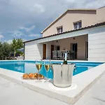 Vila Fig Split