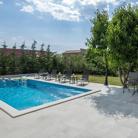 Fig ヴィラ スプリト